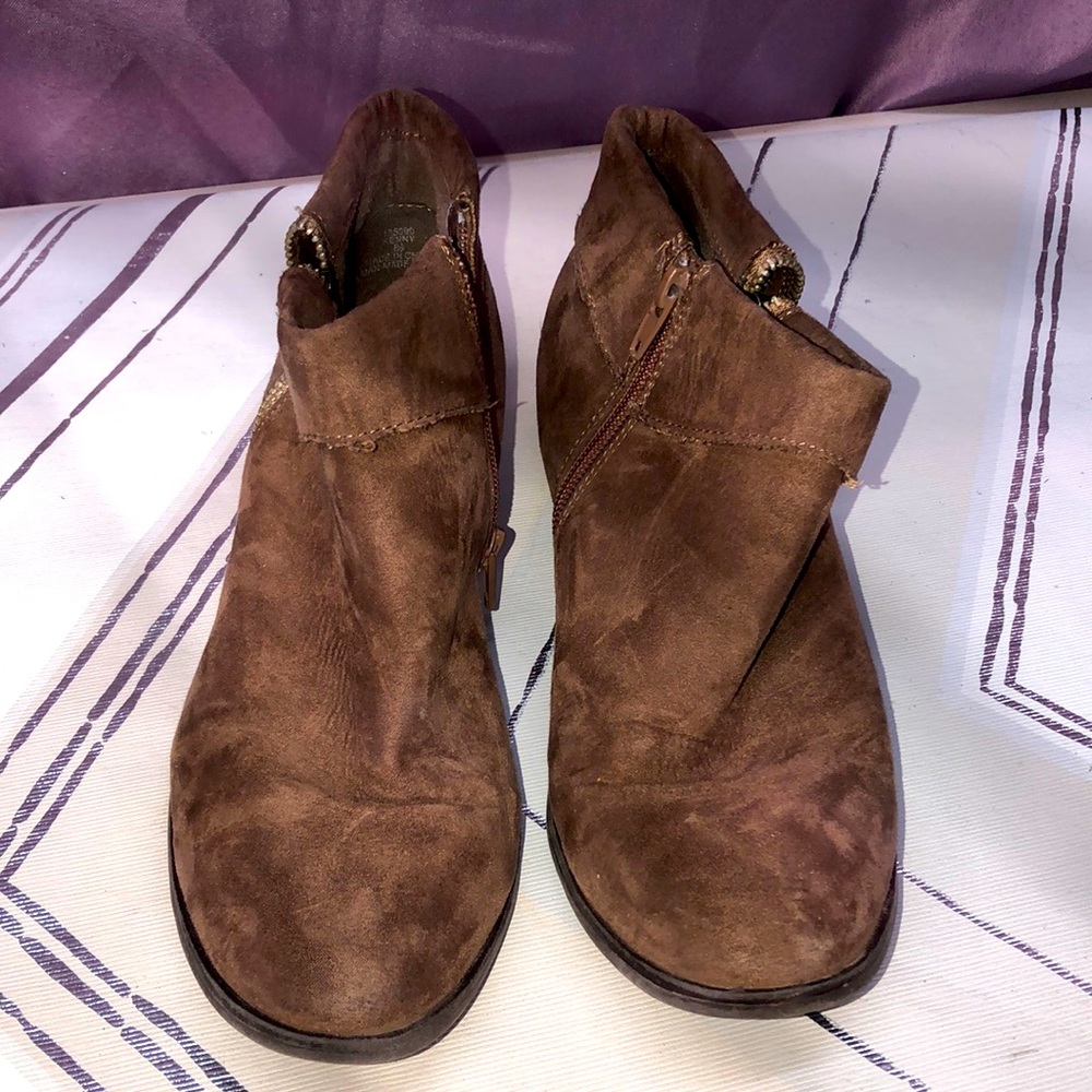 WS-1062 Appeal size 8